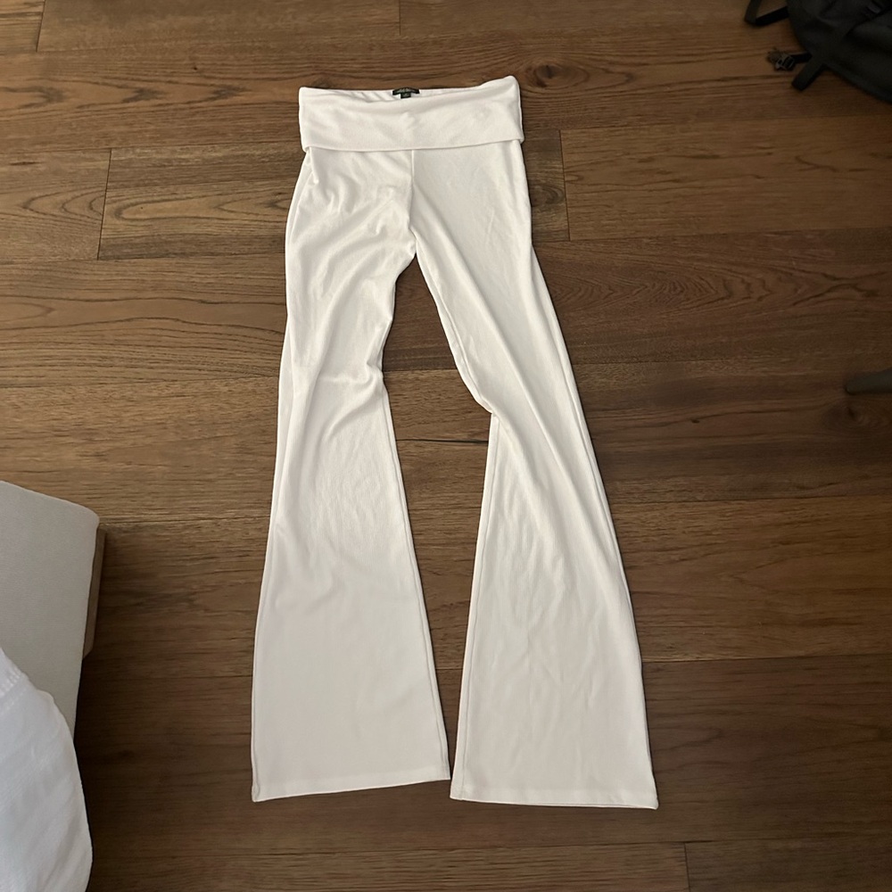white fold over target pants